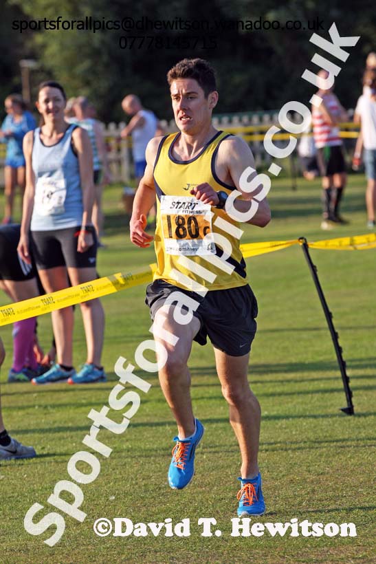 Senior mens Durham City Cross Country Relays. Photo: David T. Hewitson/Sports for All Pics